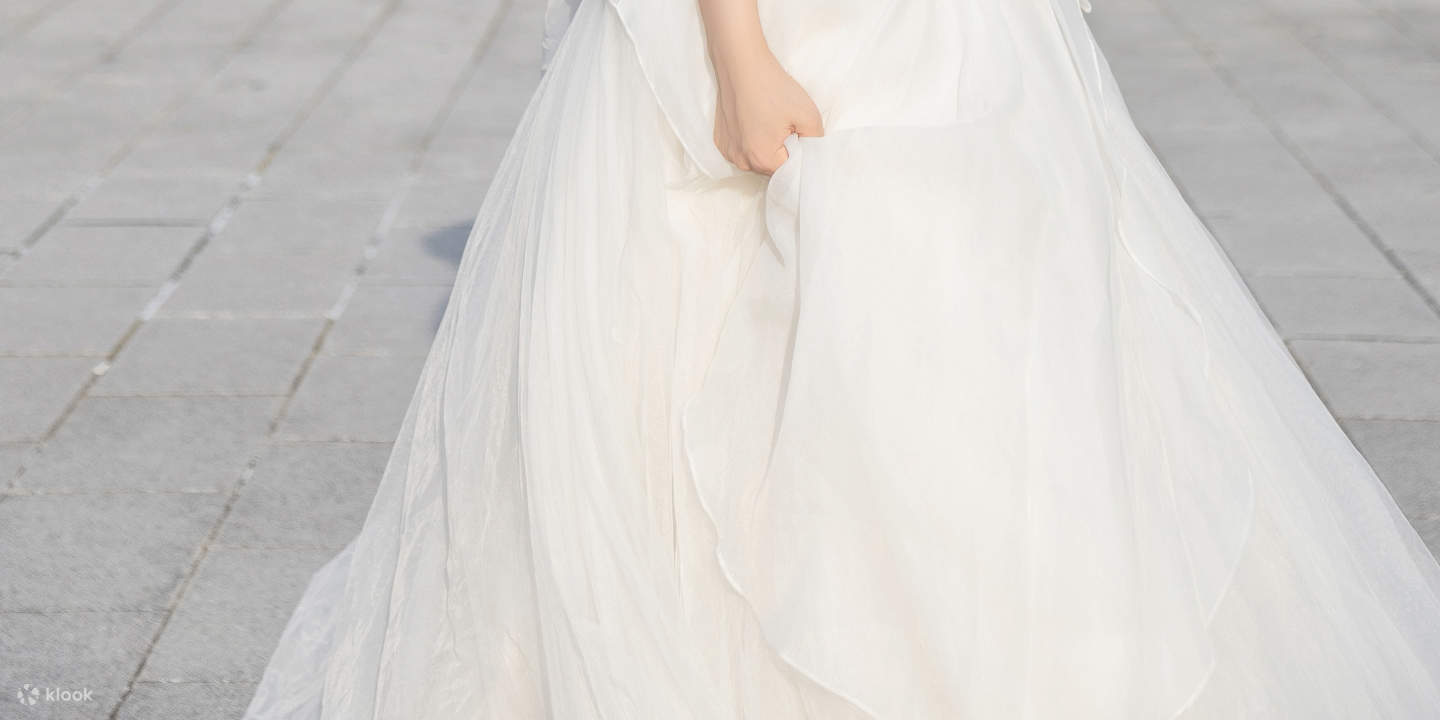 Tokyo: Wedding Photo Tour dengan 3 Lokasi & Pro Styling